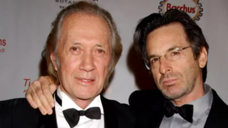 Oyuncu Robert Carradine, Bipolar Bozukluk Mücadelesi Sonrası Hayatını Kaybetti