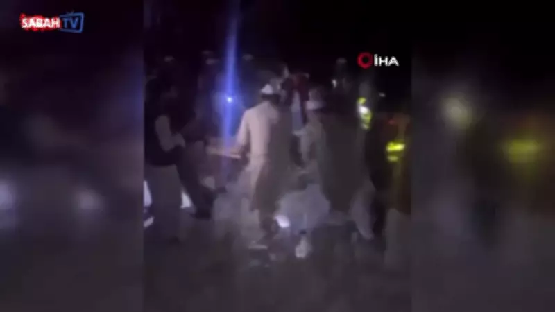 Pakistan'da Bomba Yüklü Araçla Saldırı: 10 Kişi Hayatını Kaybetti