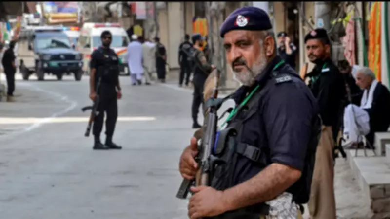 Pakistan'da İftar Saatinde İntihar Saldırısı: 2 Polis Şehit Oldu