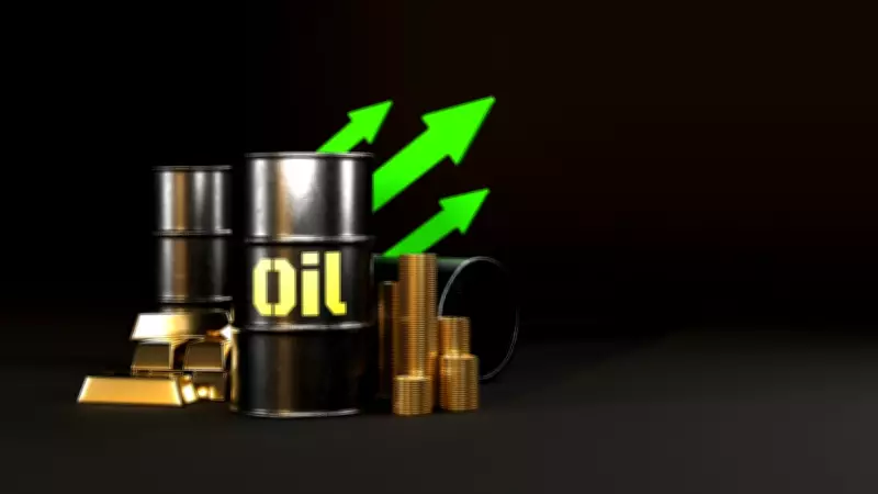 Petrol ve Altında 'Savaş' Senaryosu: Yakıt Fiyatlarına Zam Uyarısı