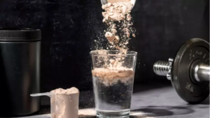 Protein Tozu Kilo Aldırır mı? Kalori Değeri ve Doğru Kullanım Rehberi
