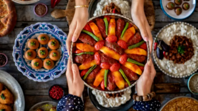 Ramazan'ın 7. Günü İftar Menüsü: Fırında İzmir Köfte ve Muhallebili Kadayıf
