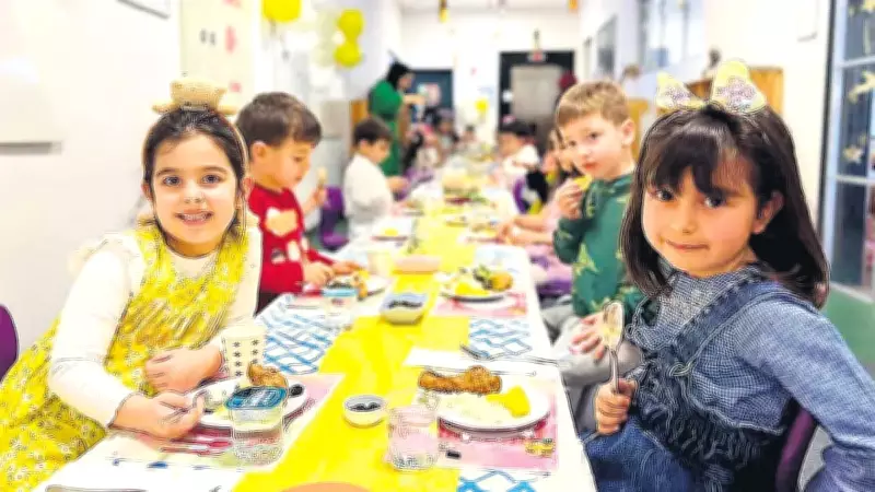Ramazan'ın Bereketini Minik Ayaklar Sokağa Taşıyor: Tekne Orucu ve Yardım Heyecanı