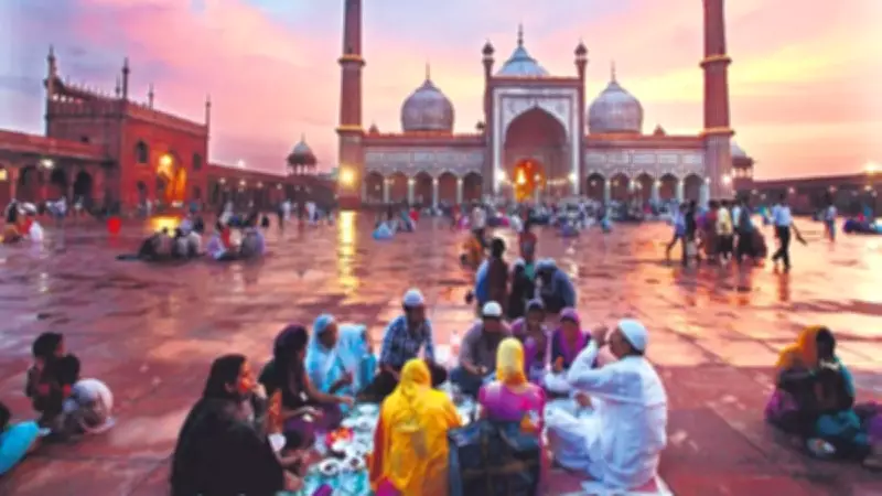 Ramazan'ın Küresel Renkleri: Fenerlerden Kınaya Kültürel Miras