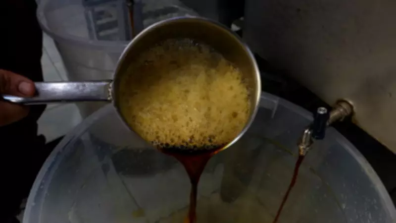 Ramazan'ın Vazgeçilmezi: Gaziantep'te Meyan Şerbeti Kuyrukları Oluşuyor