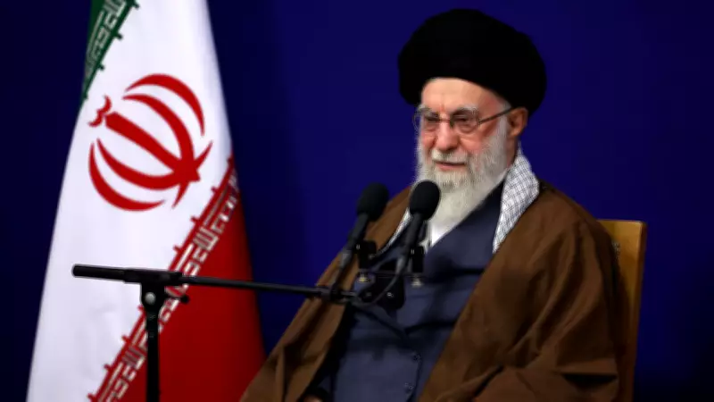 İran Lideri Hamaney, Devrim Kutlamalarında Ulusal Birlik Çağrısı Yaptı