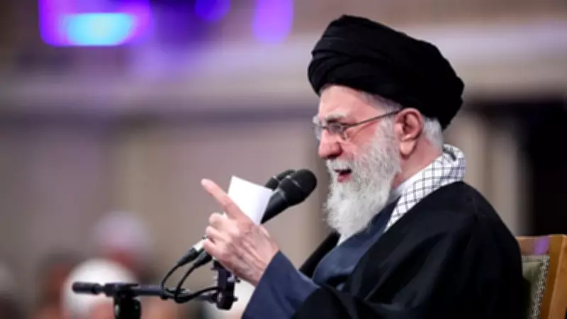 İran Lideri Hamaney'den ABD'ye Sert Mesaj: Uçak Gemisi Tabut Olarak Tasvir Edildi