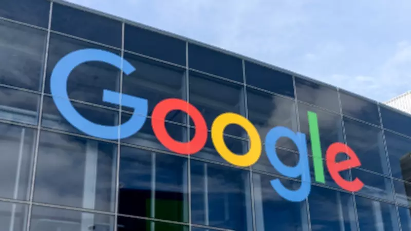 Rekabet Kurulu Google'ın Telefon Sözleşmeleri ve Uygulama Kurallarını Soruşturuyor