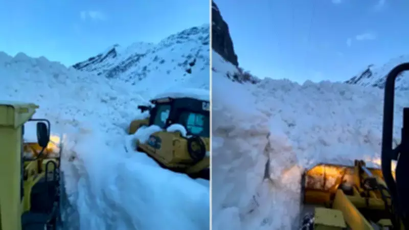 Şırnak'ta Çığ Düşmesi: Beytüşşebap'ta Grup Köy Yolu Ulaşıma Kapandı