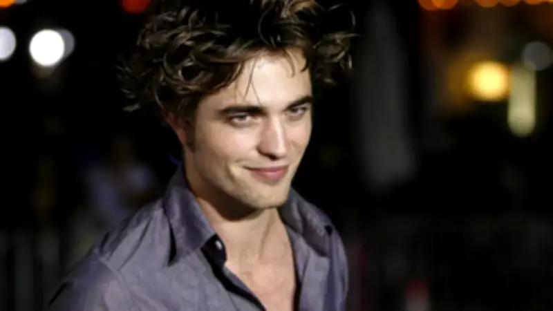 Robert Pattinson'dan Terapi İtirafı: 'Sadece Bir Kez Gittim'