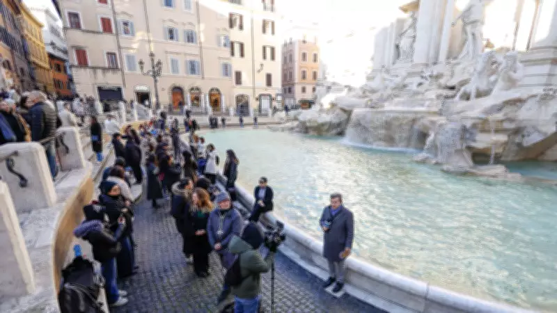 Roma'nın Tarihi Trevi Çeşmesi Artık Ücretli: Turistlerden 2 Avro İsteniyor