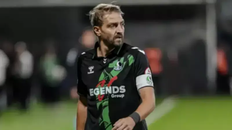 Sakaryaspor, Caner Erkin ile Yollarını Ayırdı