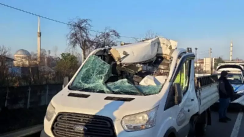 Samsun'da Feci Trafik Kazası: Kamyonet TIR'a Arkadan Çarptı, 1 Ölü
