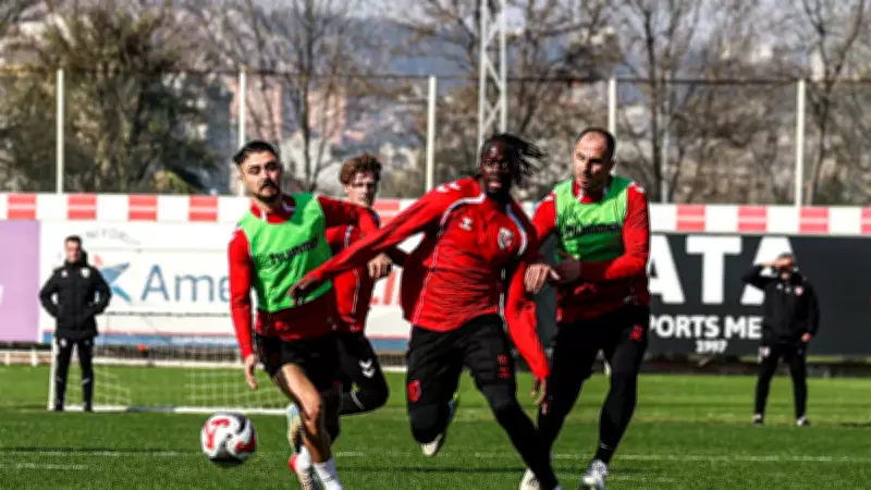 Samsunspor'da Sakat Üçlü Bireysel Çalışma Yaptı, Antalyaspor Maçı Hazırlıkları Sürüyor