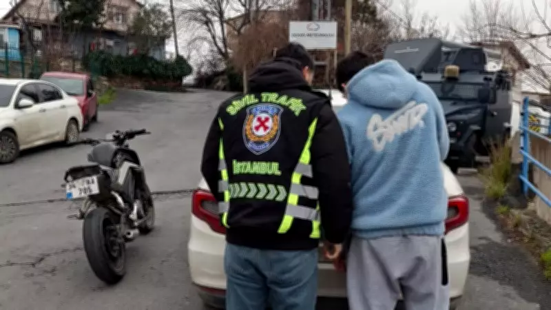 Sarıyer'de Motosiklet Akrobatına 33 Bin 417 TL Ceza Yağdı