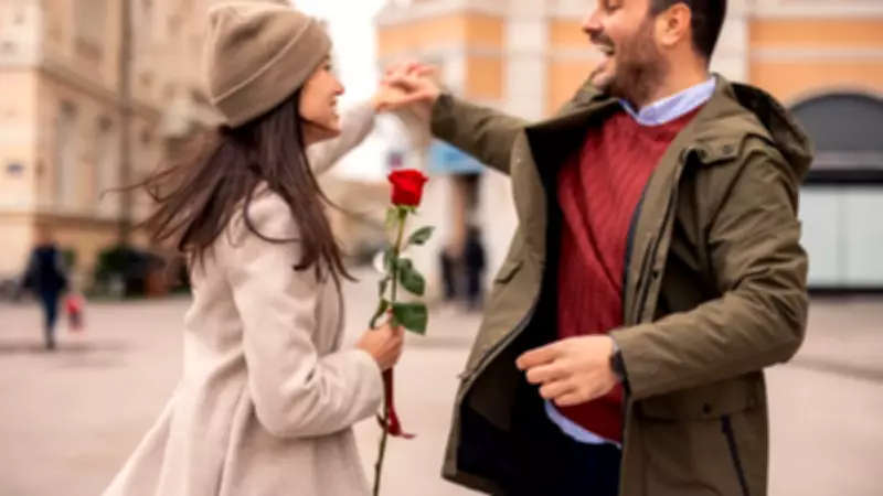 Sevgililer Günü Mesajları: En Duygusal ve Romantik 14 Şubat Sözleri