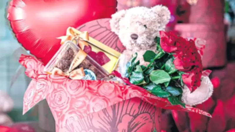 Sevgililer Günü'nde 400 Milyar TL'lik Hediye Alışverişi Gerçekleşti