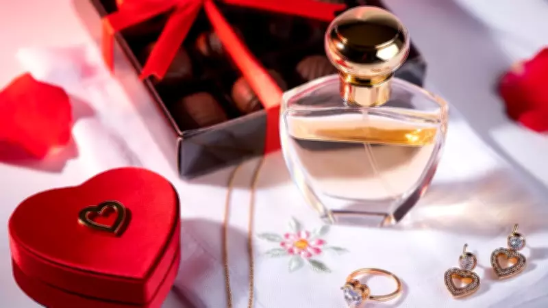 Sevgililer Günü'nde Enflasyonu Aşan Fiyatlar: Gül ve Altında Yüzde 70 Zam