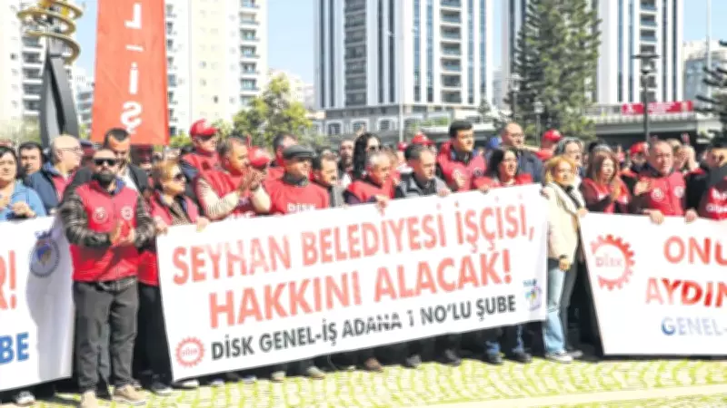 Seyhan Belediyesi'nde İşçiler Düşük Zam Teklifine Karşı Eylemde