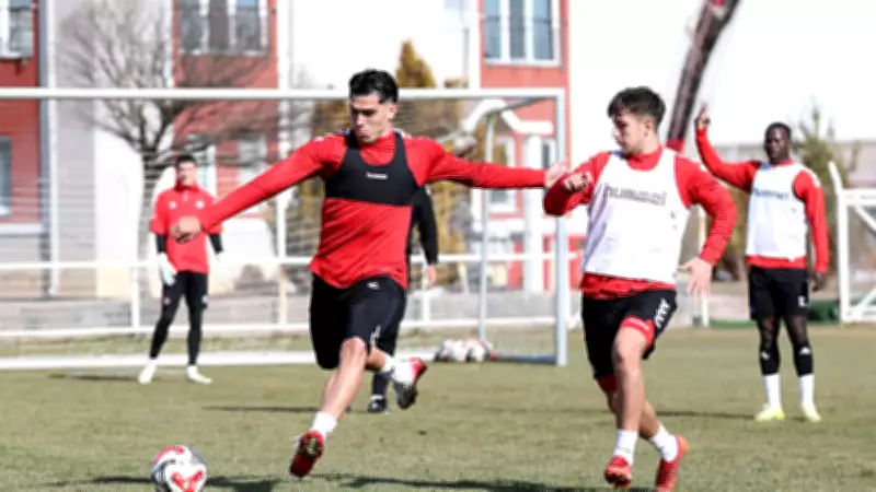 Sivasspor, Adana Demirspor Maçı Hazırlıklarına Antrenmanla Başladı