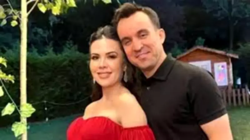 Sosyal Medya Fenomeni Özlem Altınok Öz ve Eşinin Davasında Yurt Dışı Yasağı Kaldırıldı