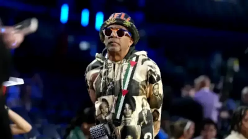 Spike Lee, NBA Maçında Filistin'e Destek Verdi