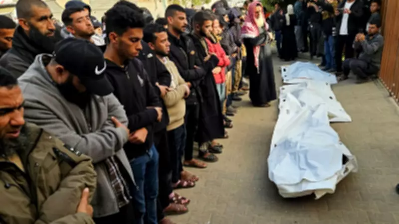 İsrail Gazze'de Ateşkesi İhlal Etti: 10 Filistinli Hayatını Kaybetti