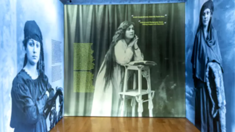 İstanbul Araştırmaları Enstitüsü'nde Arif Hikmet Koyunoğlu Sergisi İçin Ücretsiz Turlar