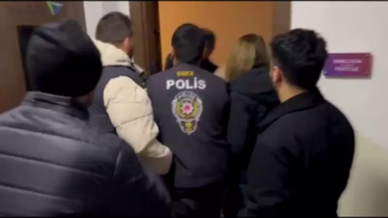 İstanbul Merkezli 12 İlde Dolandırıcılık Operasyonu: 48 Gözaltı, 313 Milyon TL Suç Geliri