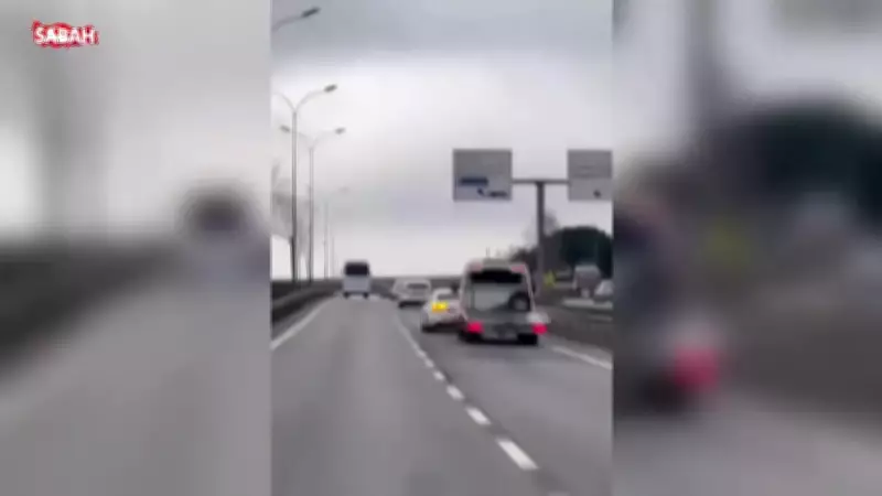 İstanbul Tuzla'da Çekici Şoförü Trafikte Dehşet Saçtı: Araç Sıkıştırıp Çarptı, Sürücüyü Darp Etti