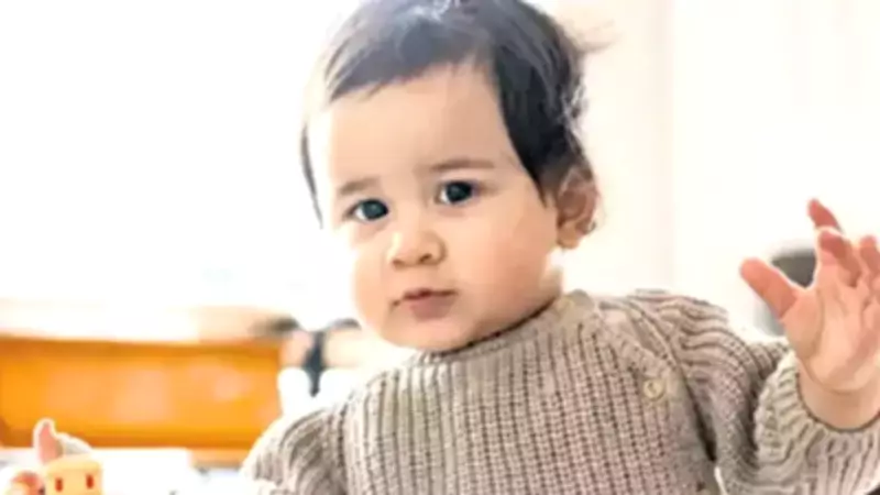 İsveç'te 8 Aylık Bebeğe Tek Başına Sınır Dışı Kararı: Emanuel'in Dramı