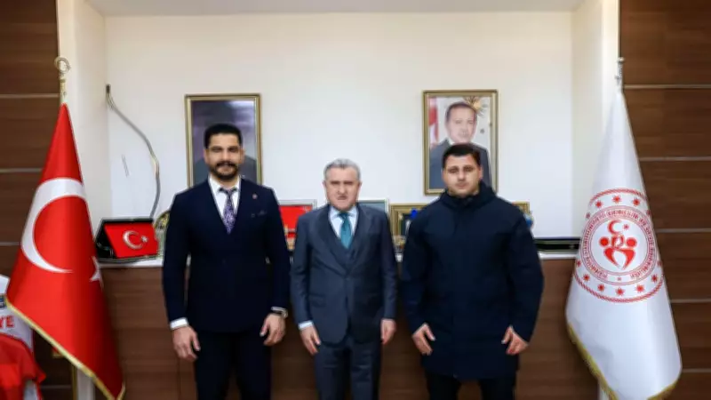 Taha Akgül ve Rıza Kayaalp, Gençlik ve Spor Bakanı Bak'ı Ziyaret Etti