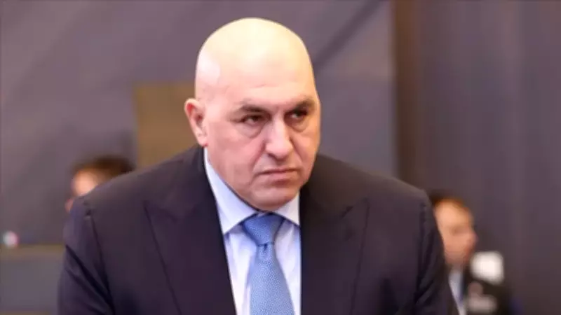 İtalya Savunma Bakanı Dubai'de Mahsur Kaldı: Hava Sahası Kapanınca Ailesini Alamadı