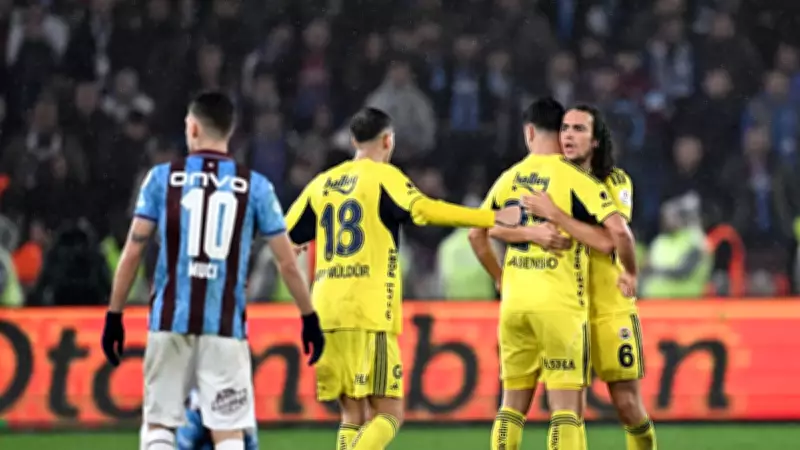 Tedesco'nun Taktik Zekası Fenerbahçe'yi Zafere Taşıdı: Trabzonspor 2-3 Mağlup