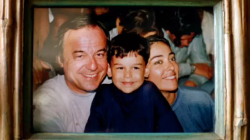 Tekindor Ailesinin Üçüncü Yıldızı: Hira Tekindor'un Yönetmenlik Başarısı