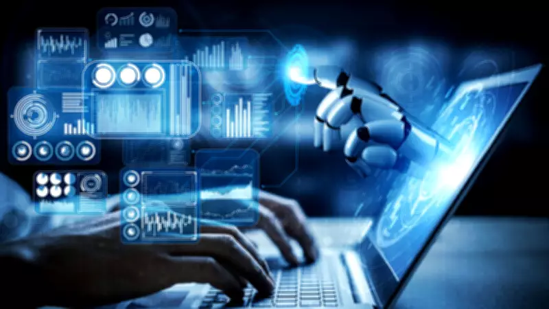 Teknoloji Devleri Veri Hırsızlığı İddialarıyla Karşı Karşıya