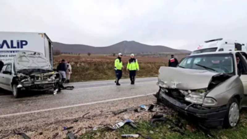 Tokat'ta Kafa Kafaya Çarpışma: 7 Yaşındaki Çocuğun Hayati Tehlikesi Devam Ediyor
