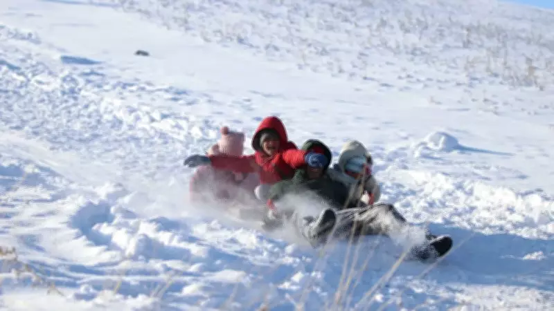 Trabzon'da Kar Tatili Beklentisi: 27 Şubat Cuma Günü Okullar Tatil Mi?