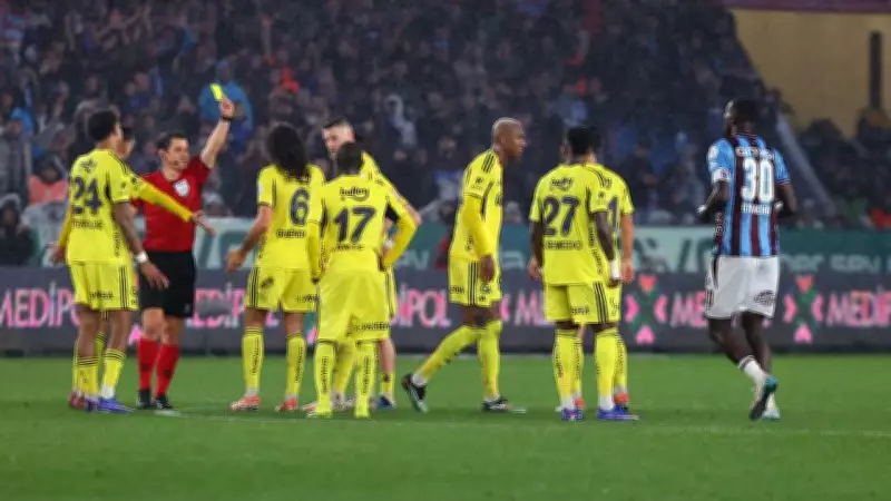 Trabzonspor - Fenerbahçe Maçında Hakem Kararları Masaya Yatırıldı: 'Talisca'ya Kırmızı Kart Gerekirdi!'