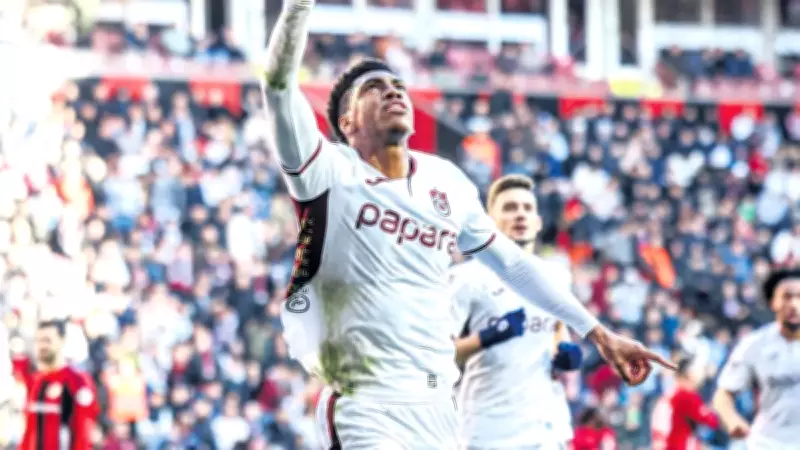 Trabzonspor Gaziantep'ten Galibiyetle Döndü: Fırtına Gibi 3 Dakikada Zafere Ulaştı