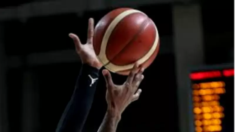 Türk Basketbolu Avrupa'da Zirveye Hükmetti: Erkek ve Kadın Takımları Lider