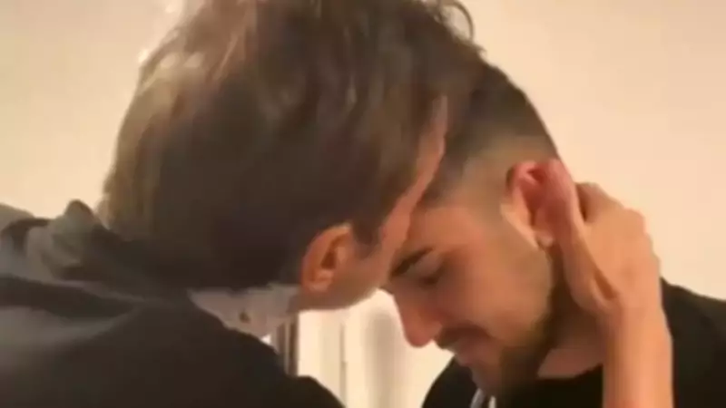 Ufuk Özkan'ın İyileşme Süreci, Genç Hayranını Donör Olmaya İlham Verdi