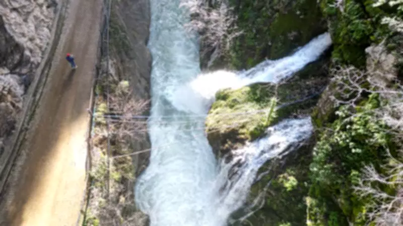 Ulukaya Kanyonu'nda Doğa Harikası: Yoğun Kar Yağışları İkinci Şelale Oluşturdu