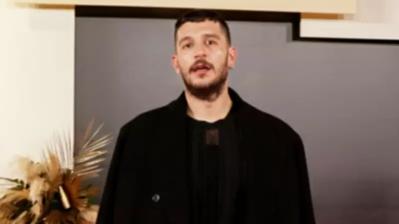 Uraz Kaygılaroğlu: Mutsuzluğa Bağlı Yeme Bozukluğu Yaşadım ve 140 Kilodan Dönüşümümü Anlattı