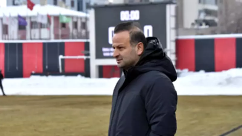 Vanspor FK Teknik Direktörü Korkmaz: Büyük Hikayemize Doğru İlerliyoruz