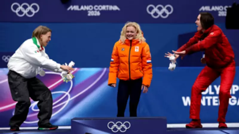Xandra Velzeboer, Milano-Cortina Kış Olimpiyatları'nda Dünya Rekoru Kırarak Altın Madalya Kazandı