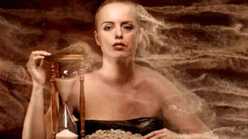 Yaşlanmanın Gizli Eşikleri Keşfedildi: Sağlık İçin Kritik 2 Dönem