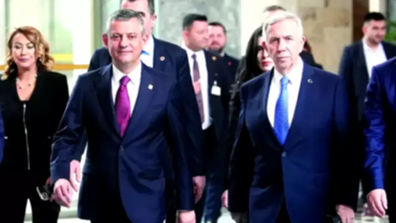 Özgür Özel, Mesut Özarslan'a Küfürleri Kabul Edip Özlem Çerçioğlu'nu Hedef Aldı