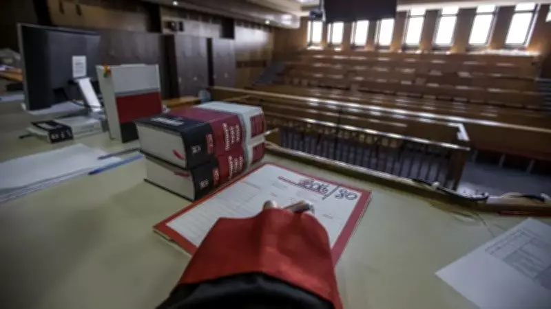 İzmir'de Dijital Zorbalık Skandalı: Çocuklar Tehditle Telefon Ele Geçirip Sahte Bomba İhbarı Yaptı