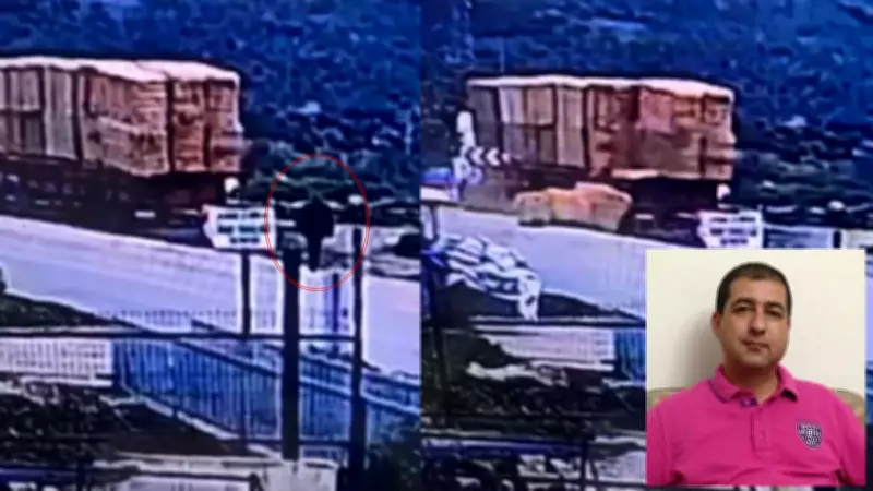 İzmir'de Feci Kaza: TIR'dan Düşen Saman Balyaları Altında Kalan İki Çocuk Babası Hayatını Kaybetti